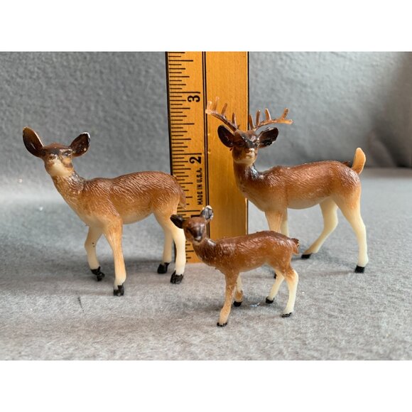 Vintage Plastic Deer Family Figurines Set 3 Collectible - Picture 4 of 7
